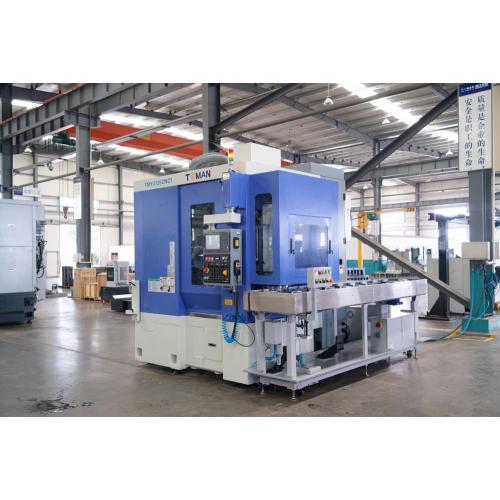 cnc gear hobbing machine