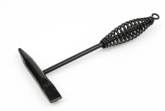 Slag knocking derusting hammer in electric welding