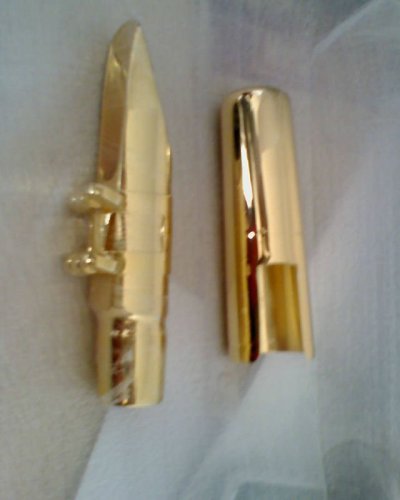 mouthpiece of tenor saxphone