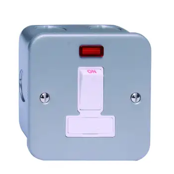 13A Dp Switched Fused Metal Clad