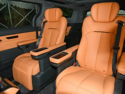 2024 Geely LEVC L380 large MPV electric new energy pure electric vehicle 8-seat 6-seat MPV