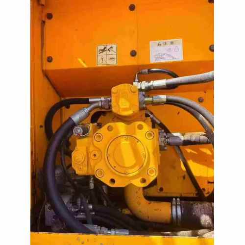 Escavadeira de rodas Hyundai R150W-7 com pintura original