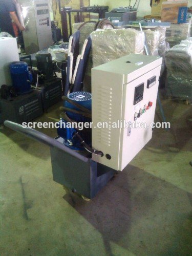 Slide plate hydraulic screen changing system for quasi continuous operation