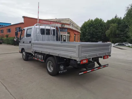 FOTON AUMARK 3T Diesel Engine Double Cabin Light Truck