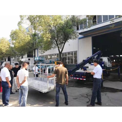 hydraulic telescopic boom elevating high altitude work truck