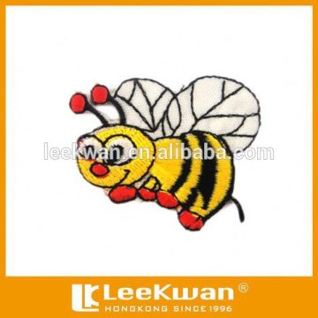 Hot Sell Bee Custom Design Plain Embroidery Badge For Garment