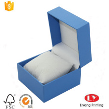 Caja de reloj de plástico cuadrado con almohada de terciopelo