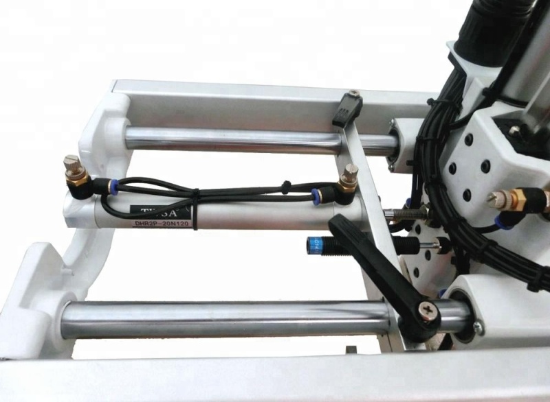 Low Cost OEM Air Cylinder Industrial Robot Arm
