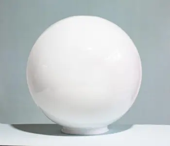 Round plastic lampshade production