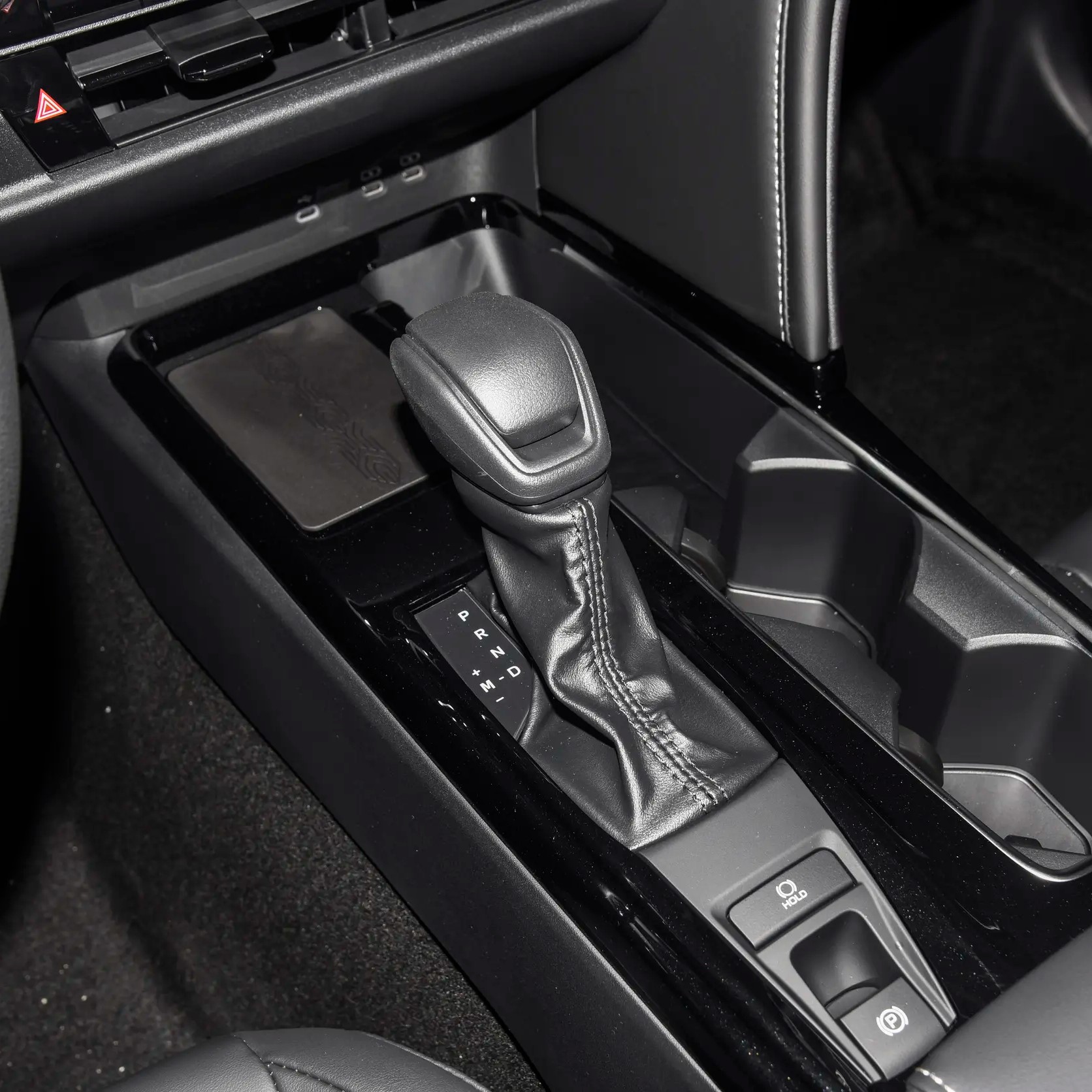 Toyota Camry 2026 2.0E Elite Edition