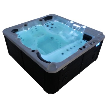 2.2m whirlpool Outside Hot Tub