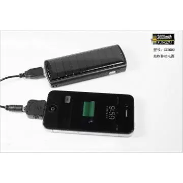 flashlight smartphone solar powerbank charger