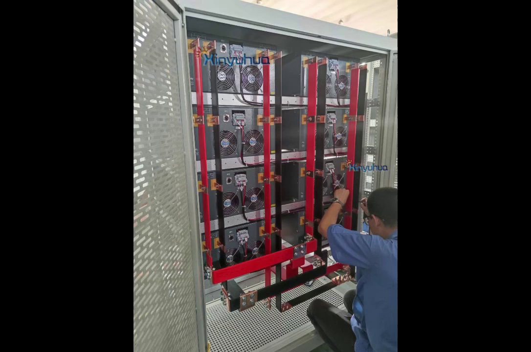 High-Power Stabilized DC Power Supply for Communication Aging Tests