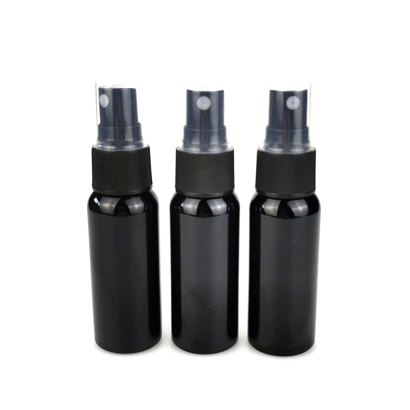 Blak kleur goedkoop aangepast 30 ml 50 ml 100 ml huisdiersprayfles met dop