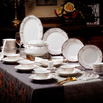 High quality porcelain dinnerware --Baroque