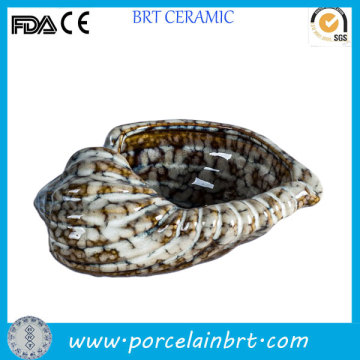 Custom design ceramic conch fancy ashtray