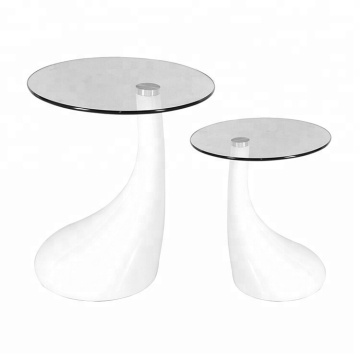 Modernes Design-Beistelltisch und Glas-Couchtisch
