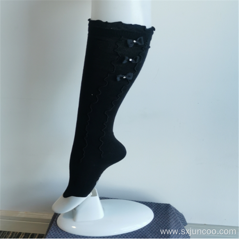 Elegant Black Bowknot Lace Girls' Fashion Knee-highs Socks