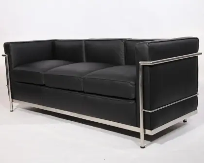 Full Grain Leather Le Corbusier LC2 Sofa Replica