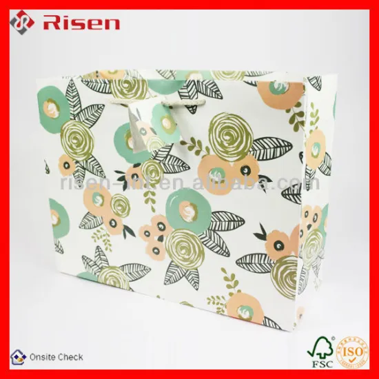 elegant clothing shopping gift packaging paper bag with flower