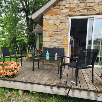 Modern Outdoor Patio Furniture Set: Metal Poolside Chairs with Coffee Table