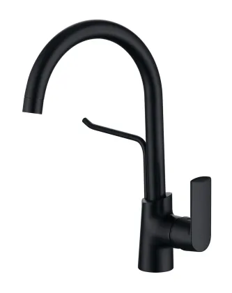 Brass construction Single Handle Kitchen Faucet