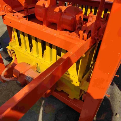 Concrete Brick Making Machinery: La Machine Qui Fabrique Des Briques De Construction