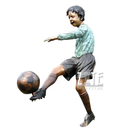 Garden decoration playing football child statue bronze soccer boy sculpture