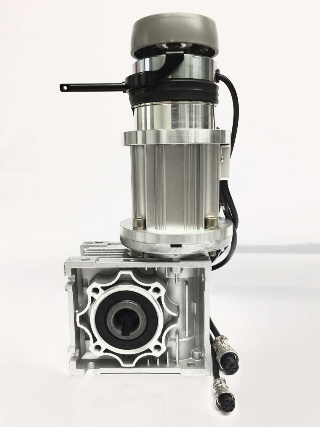 Servo motor-P1
