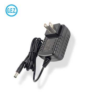 Adapter cumhachd àbhaisteach 13.5V 2A na SA