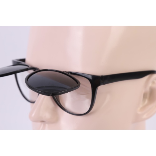 Flip up safety welding glasses