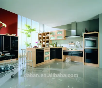 High gloss Guangzhou black painting kitchen cabinets design with kitchen island