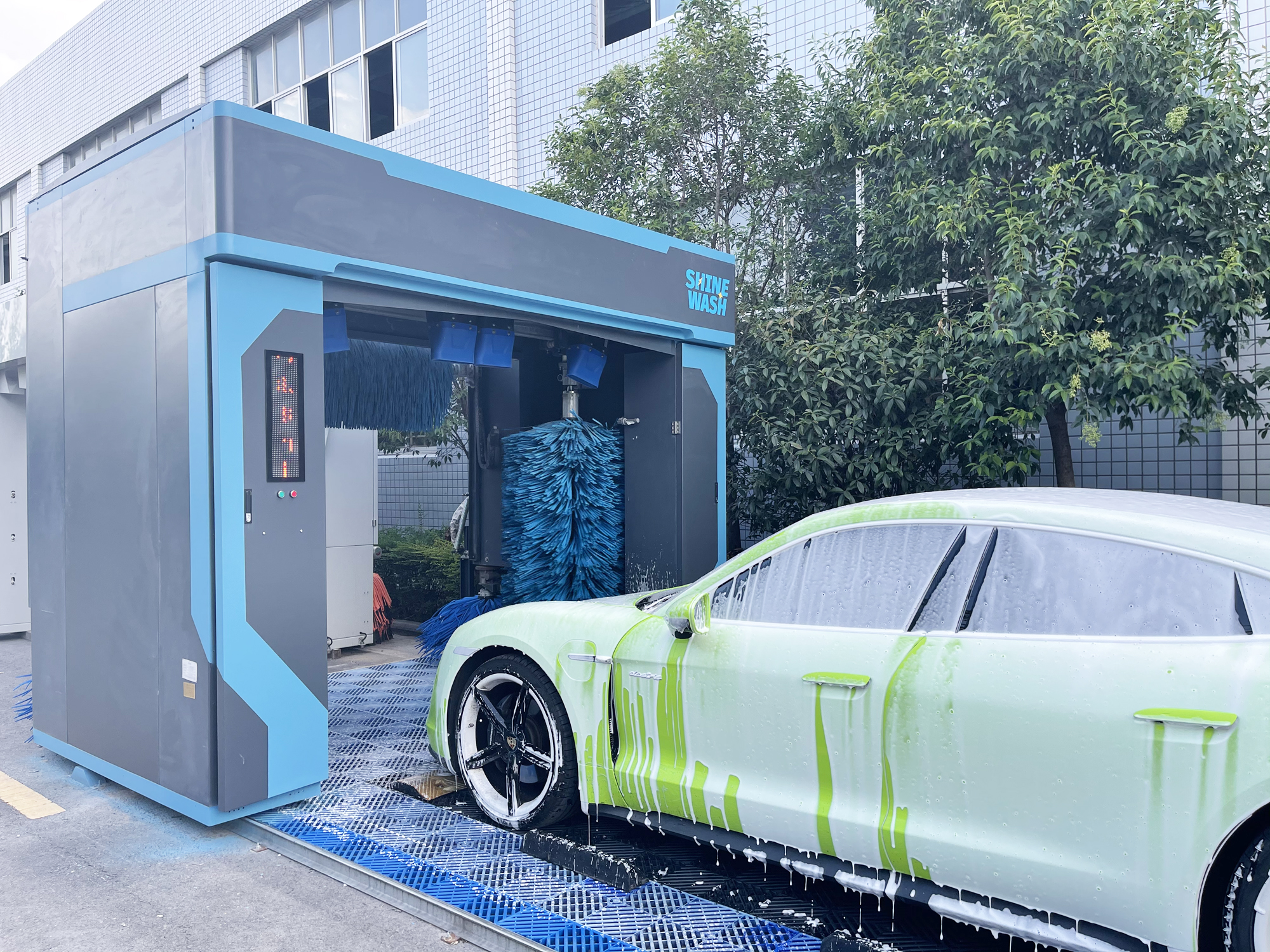 Roller Car Wash Machine Price