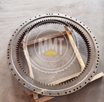 345D 349D Swing Bearing 353-0490