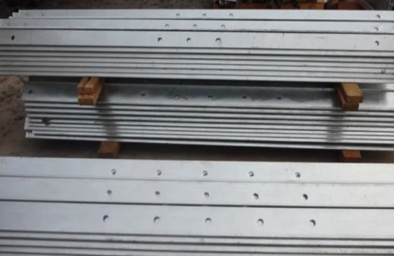 Flat crossarm Brace Material