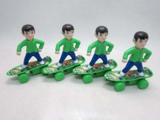 BEN10 PULL BACK SKATE BOARD