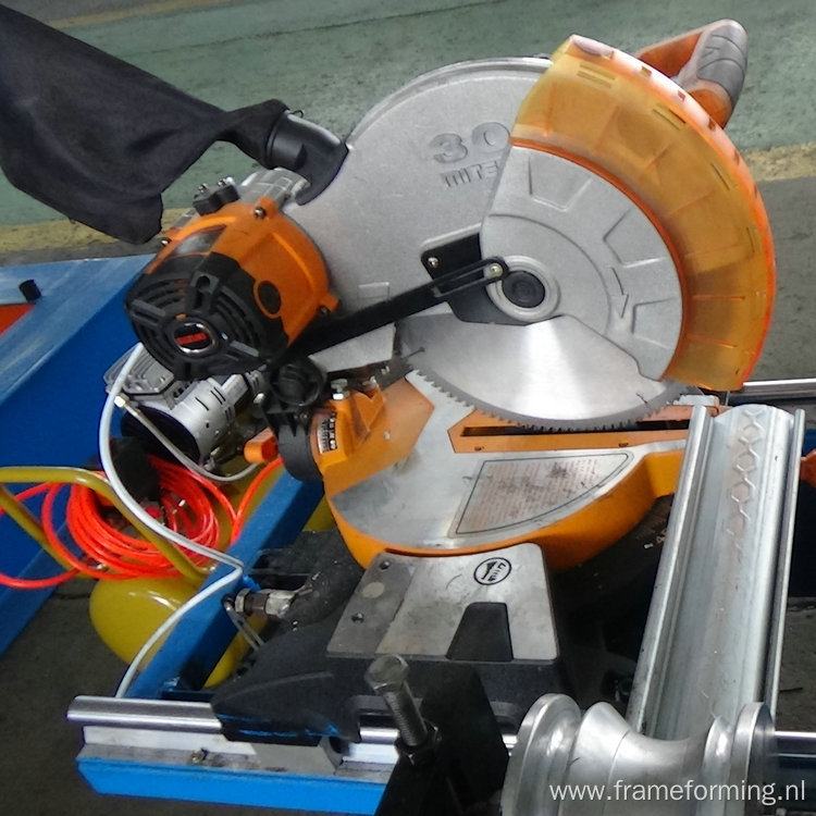 rolling shutter forming machine