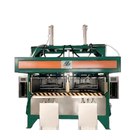Double-cylinder double-station feeding forming machine