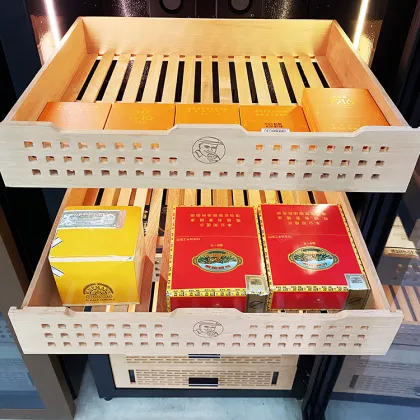 Yohtron Factory Direct Embraco Compressor Electric Cigar Humidor Cabinets - 1700pcs, Made in China