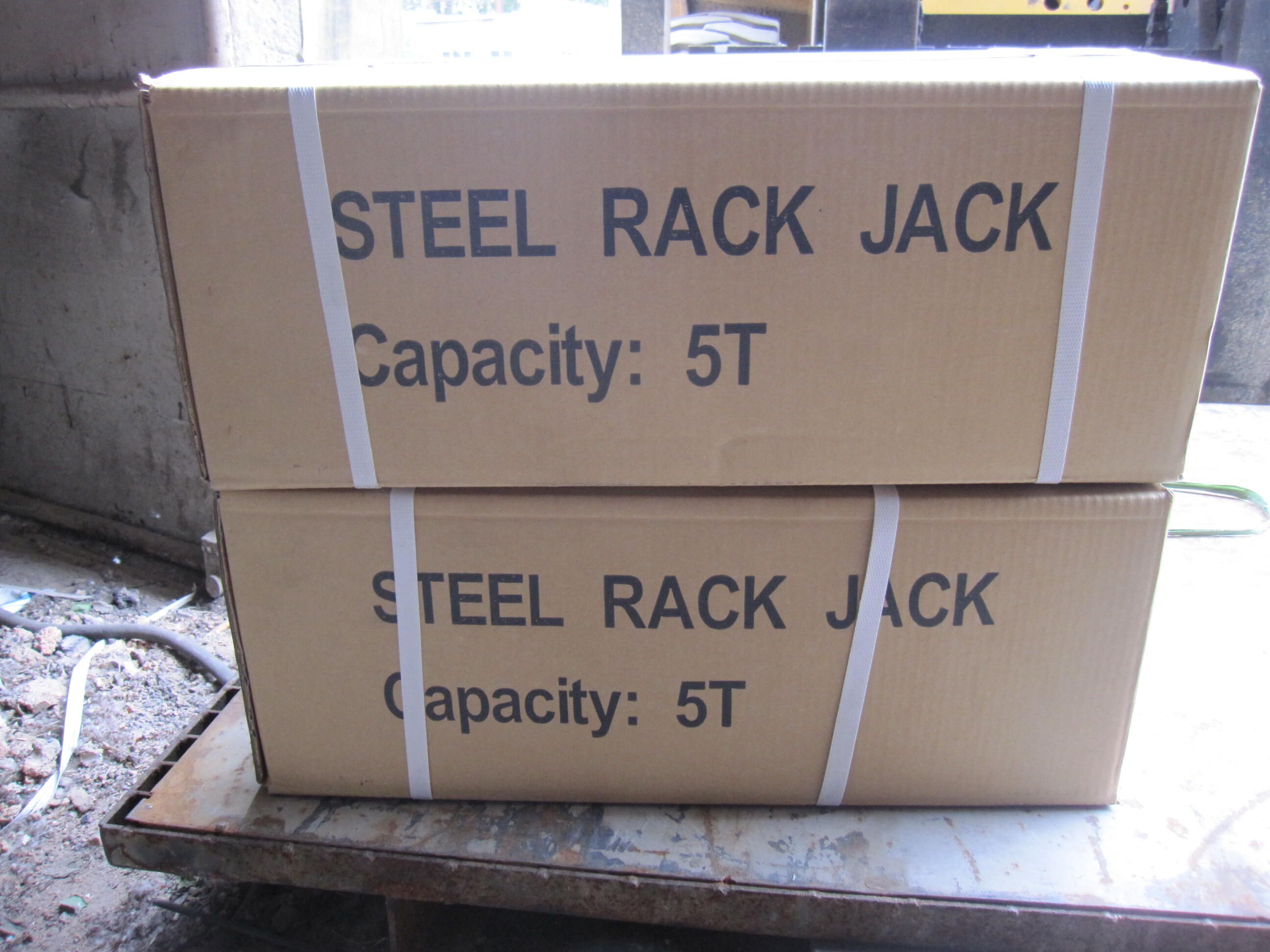 Steel mechanical jack