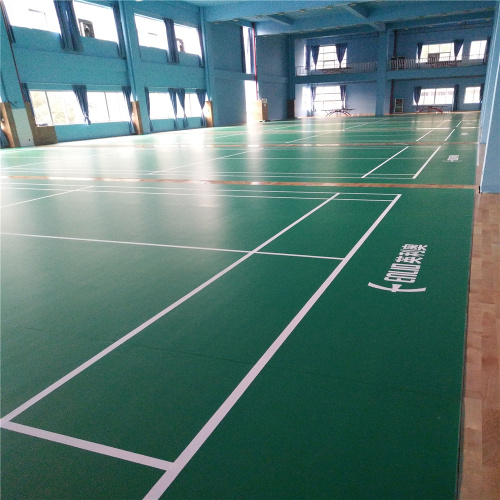 Pavimentazione sportiva in PVC per campo da badminton