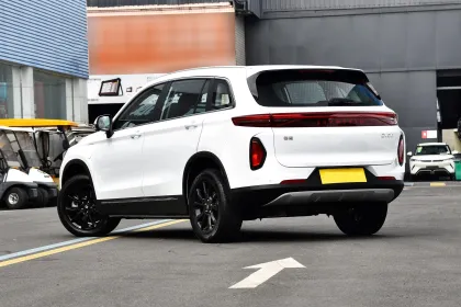 Factory Direct Skyworth EV6 2024: 231 HP Chinese Electric SUV