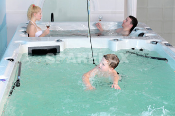 Guangdong Swimming Pool Manufacturer / Inground Pool / SPA Pool Srp650