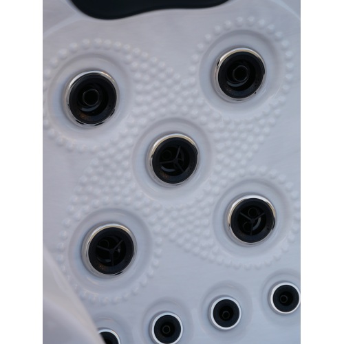 Acrylic 3 Person Hot Tub 52 Jets Garden Spa