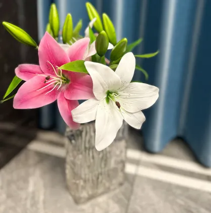 Wholesale Artificial Tiger Lily Flowers for Home Decor