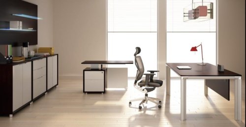 China manufacturer new design wenge veneer rectangular executive desk with wood modesty panel