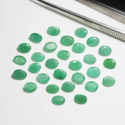 Calibrated Natural Emerald Gemstone Mix Shape Emerald