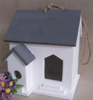 chic wooden Birdhouse