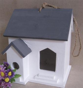 chic wooden Birdhouse