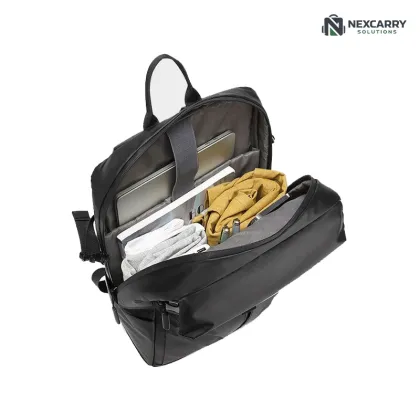 Stylish Men`s Waterproof Laptop Backpack Design